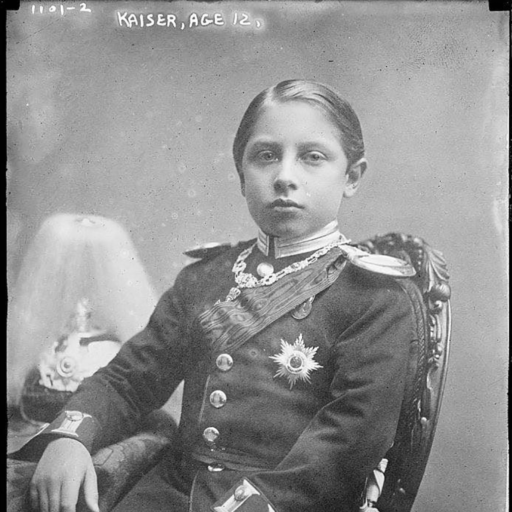 德意志皇帝威廉二世十二歲時的孩童照